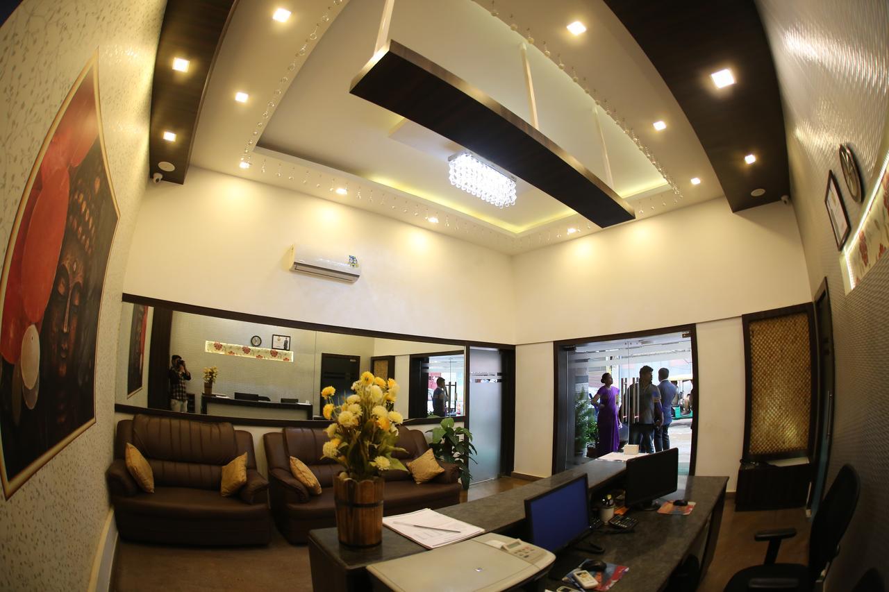 Hotel Venkat Presidency Bengaluru Kültér fotó